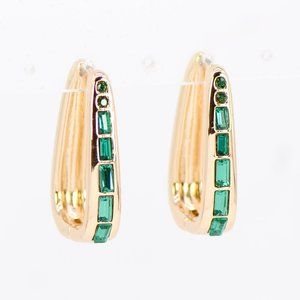 Fine Huggie w/ Baguette stone earring Emerald, daily earring, NEW!!!!